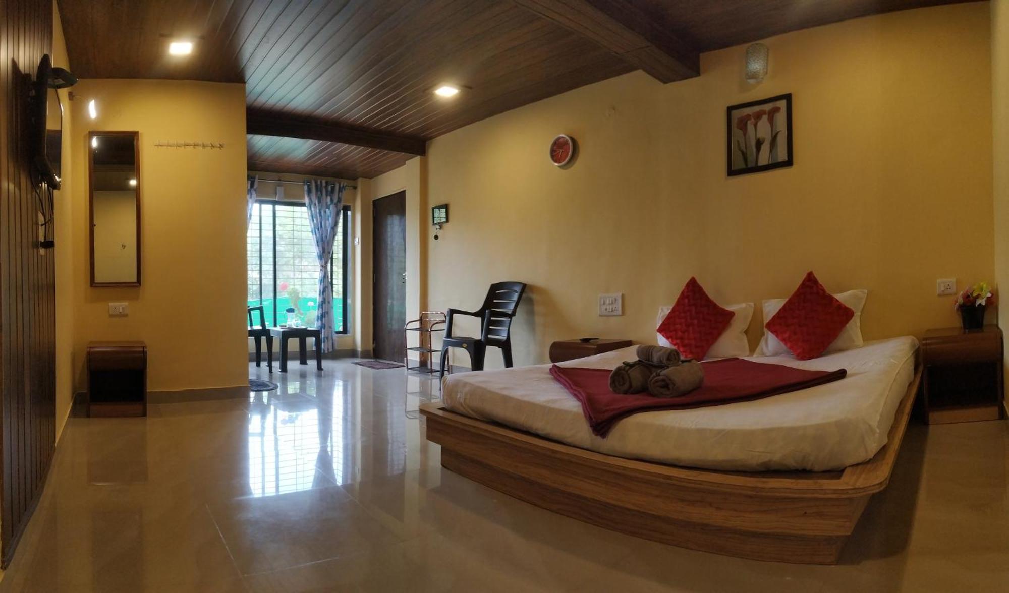Отель Bluebell Residency Махабалешвар Номер фото